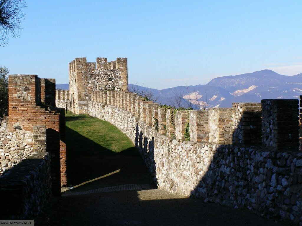 Visita al Castello di Lonato del Garda: informazioni utili e foto del castello