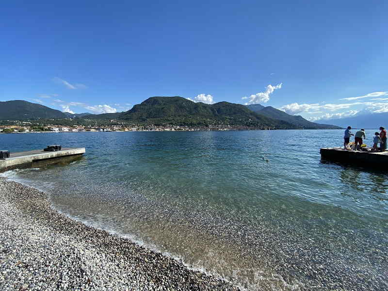 Spiagge e a Salò sul Lago di Garda