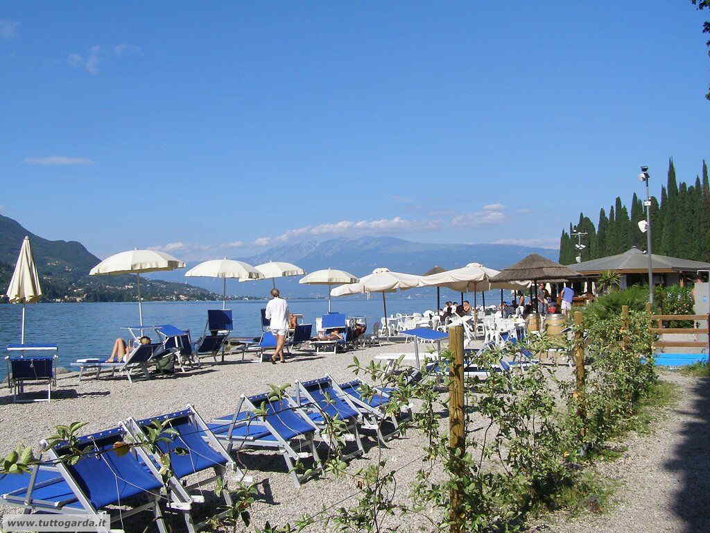 Mokai beach bar a Salò (BS)