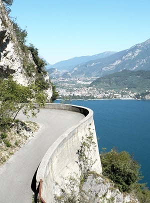 Sentiero del Ponale sul Lago di Garda Settentrionale