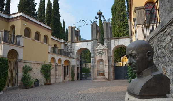 Il Vittoriale degli Italiani di Gabriele D'Annunzio a Gardone Riviera - 1 -