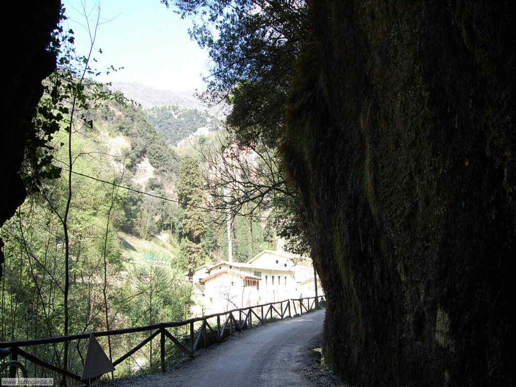 Valle delle cartiere 258