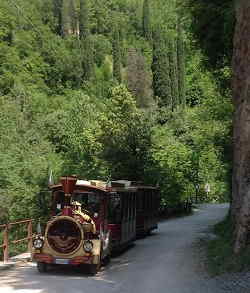 Trenino per la Valle delle Cartiere e il Museo della Carta