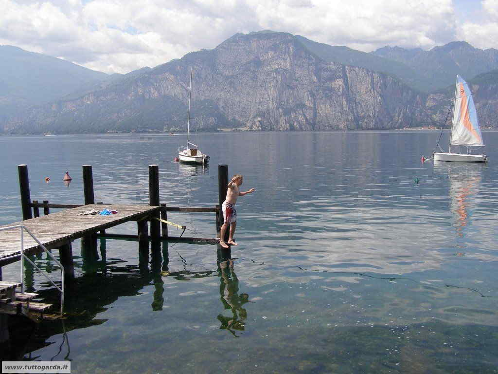 Cassone (VR) sull'alto lago di Garda orientale