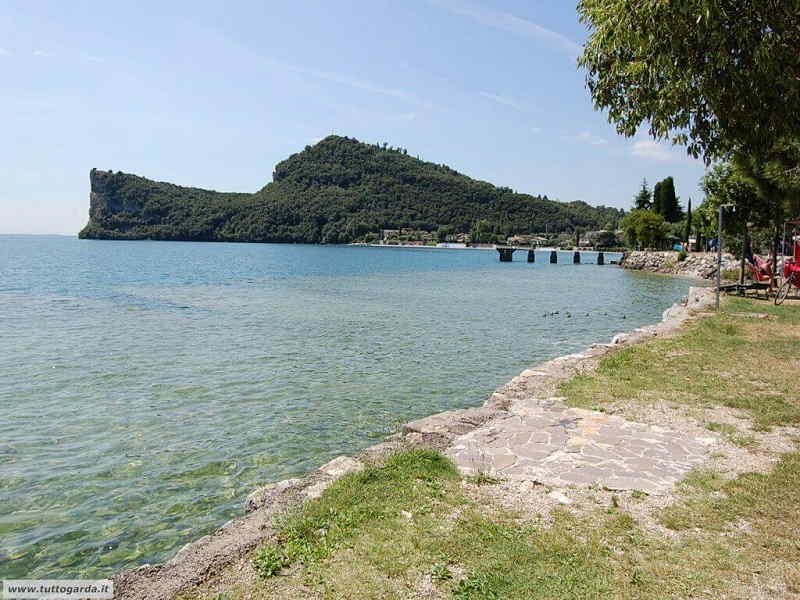 Spiaggia dellaRocca a Manerba (BS)