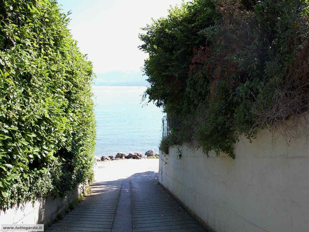 Spiaggia Pisenze di Manerba del Garda