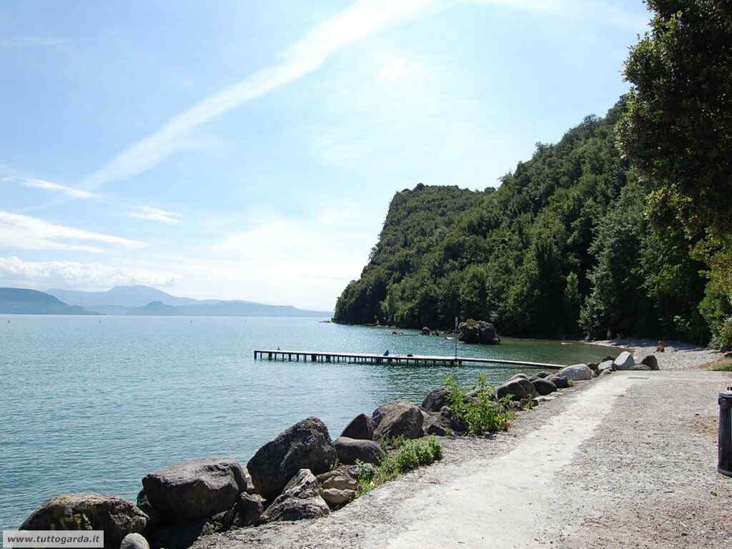 Spiaggia Pisenze di Manerba del Garda