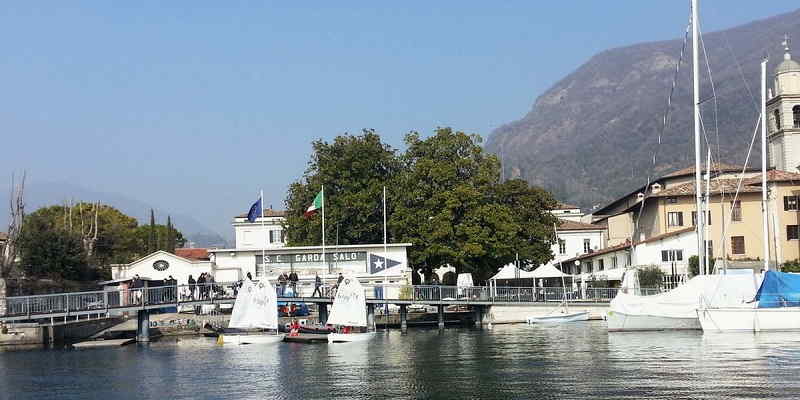 Scuola di vela a Salò (BS)