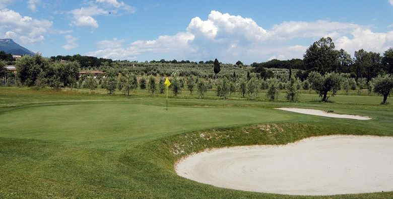 Il Colombaro: Golf Club di Salò (BS) sul Lago di garda