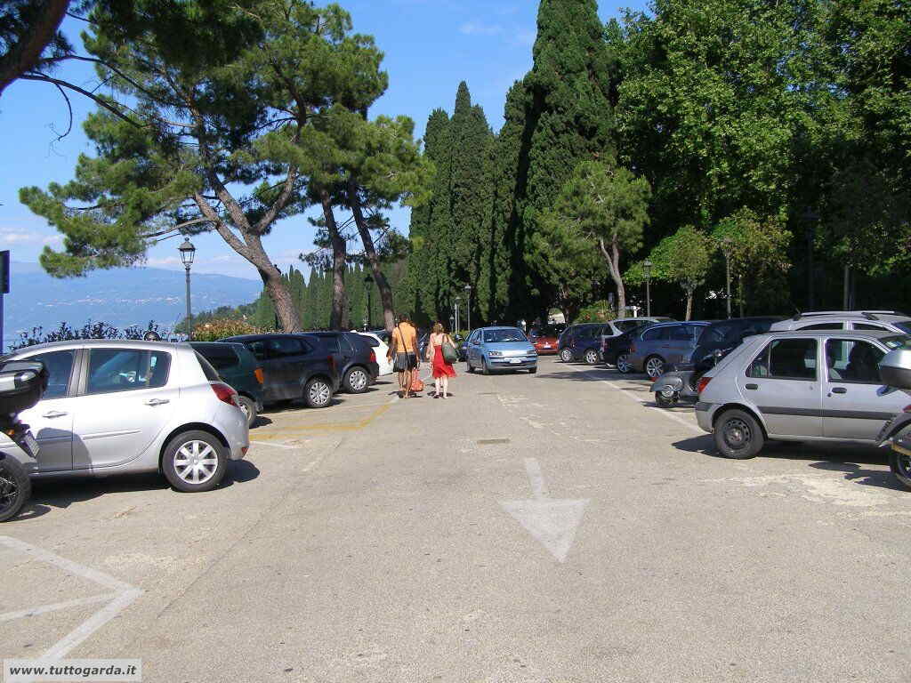 Parcheggio Spiaggia libera del Mulino a Salò (BS)